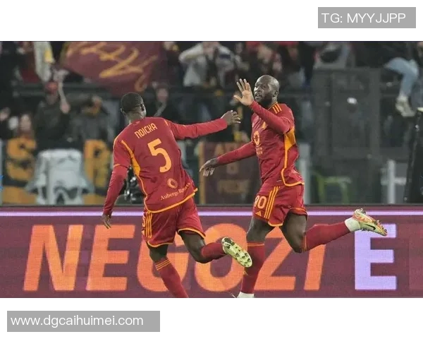 卢卡库的逆袭之路：从低谷到巅峰的奋斗故事与足球梦想