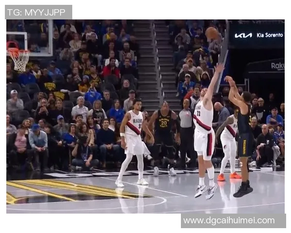 库里三分大赛决赛狂轰20球创历史新纪录引发全场热烈欢呼