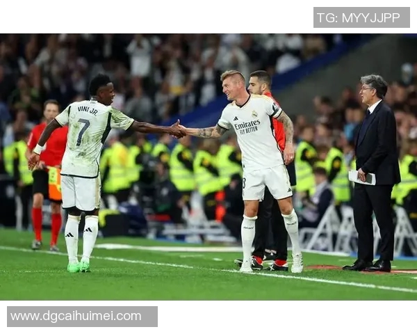 皇马与雷霆季前赛精彩对决全场录像回放及精彩瞬间分析 皇马与雷霆季前赛精彩对决全场录像回放及精彩瞬间分析