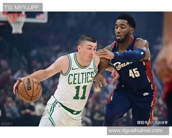 卡维纳与比尔森的激烈对决揭示了球队实力与战术的较量