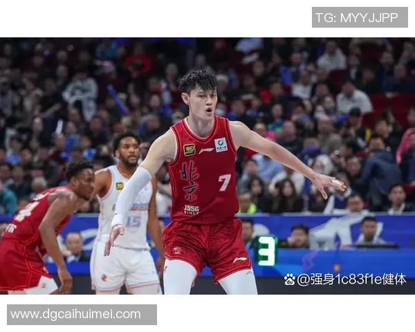 CBA联赛精彩对决北京队迎战山西队直播盛况全程回顾与分析