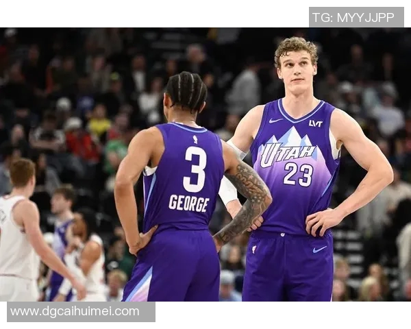 公牛队惨遭爵士队逆袭以54比96落败赛季表现堪忧