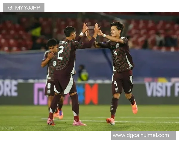 墨西哥与智利最新比分对决分析及精彩瞬间回顾