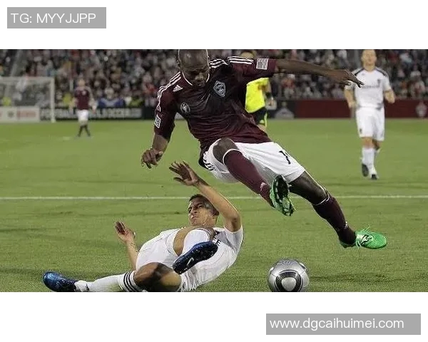 科罗拉多州与新英格兰州的精彩对决分析与赛季展望 科罗拉多州与新英格兰州的精彩对决分析与赛季展望