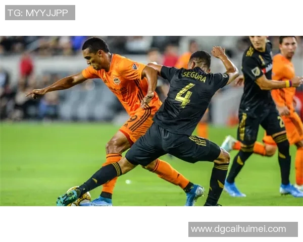 纽约城与休斯敦迪纳摩比赛分析及战术对比探讨 纽约城与休斯敦迪纳摩比赛分析及战术对比探讨