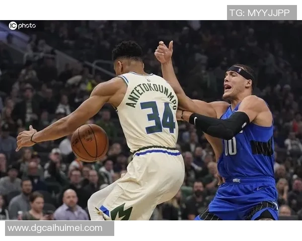 雄鹿与魔术激战NBA直播精彩瞬间全程回顾与分析