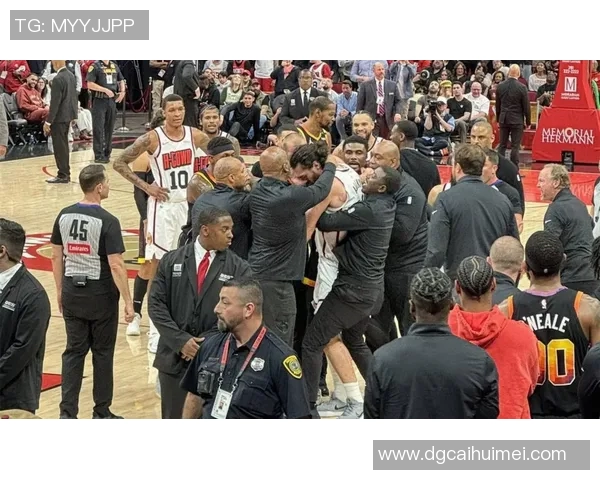 马刺与快船激战正酣12月19日NBA精彩对决值得期待 马刺与快船激战正酣12月19日NBA精彩对决值得期待