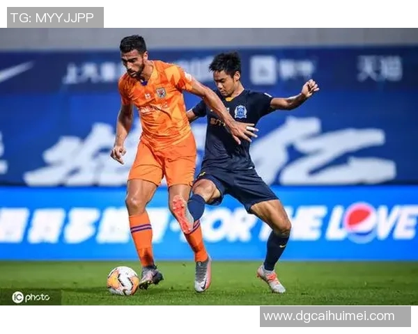 2015年鲁能与富力激战回顾精彩瞬间与赛季影响分析 2015年鲁能与富力激战回顾精彩瞬间与赛季影响分析