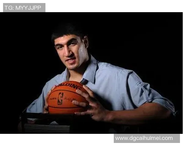 坎特的篮球之路:从天赋少年到NBA传奇的成长故事与奋斗历程 坎特的篮球之路:从天赋少年到NBA传奇的成长故事与奋斗历程