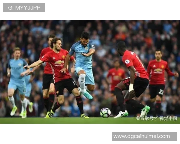 曼联迎战西布朗全新视角解析比赛精彩瞬间与战术对决 曼联迎战西布朗全新视角解析比赛精彩瞬间与战术对决