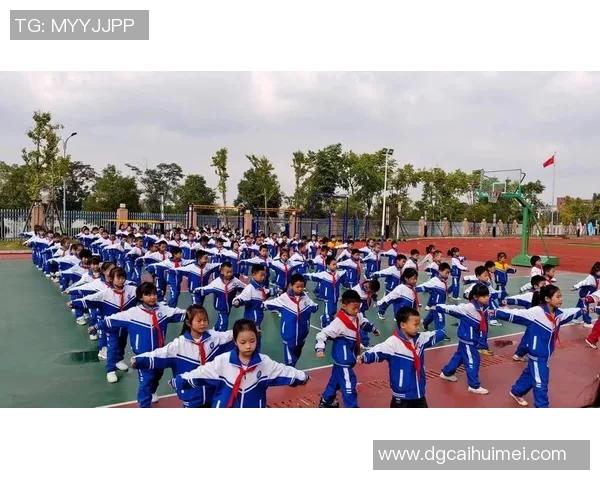 滑板文化的脉动成都滑板队如何在城市节奏中舞动青春 滑板文化的脉动成都滑板队如何在城市节奏中舞动青春