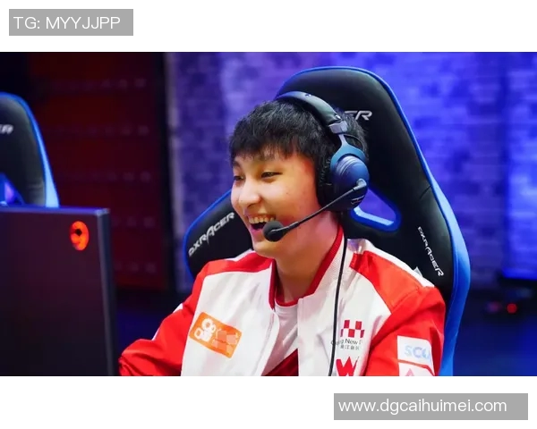 赛后分析EDG与V5对决中的战术布局与关键决策探讨